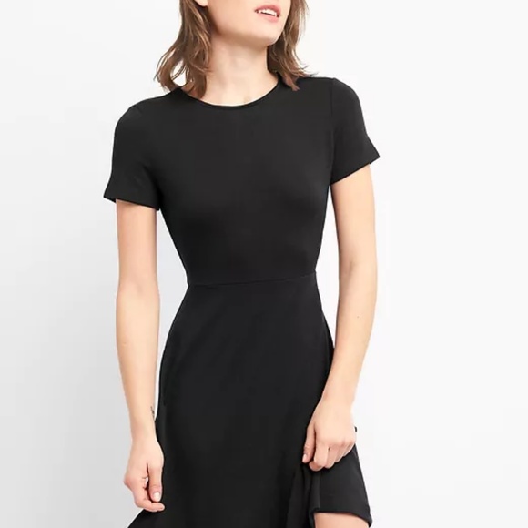 GAP Dresses & Skirts - NWT GAP Softspun Fit and Flare Dress Black XXL